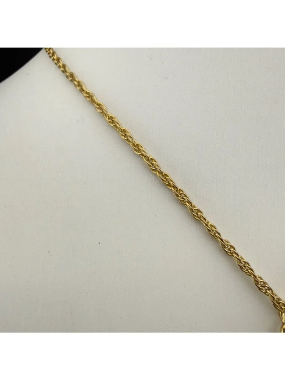 Vintage ART Arthur Pepper Pendant Necklace Buddha Gold Tone Green Stone Signed